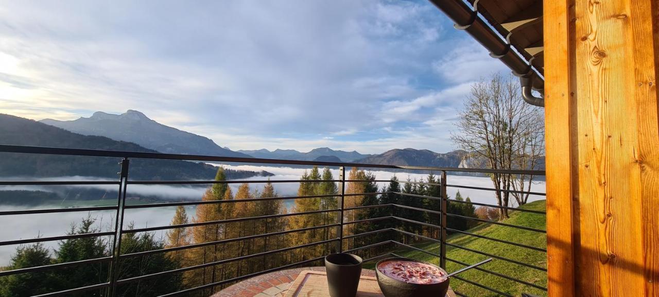 Ruhige Bergvilla In Alleinlage Am Mondsee Mit Seeblick Bergblick Und Whirlpool Innerschwand Exteriör bild